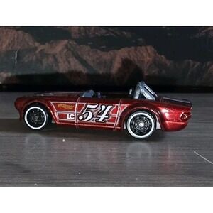 HOT WHEELS HW Racing Sports Toy Car TRIUMPH TR6 Red #54 Diecast